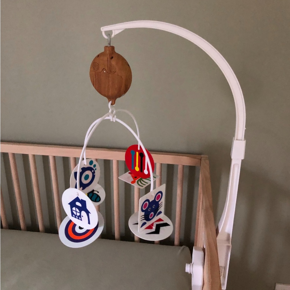 Infant Stim-Mobile - Black and White